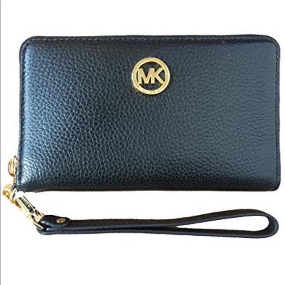Michael Kors Handbags - Michael Kors Black Fulton Wallet